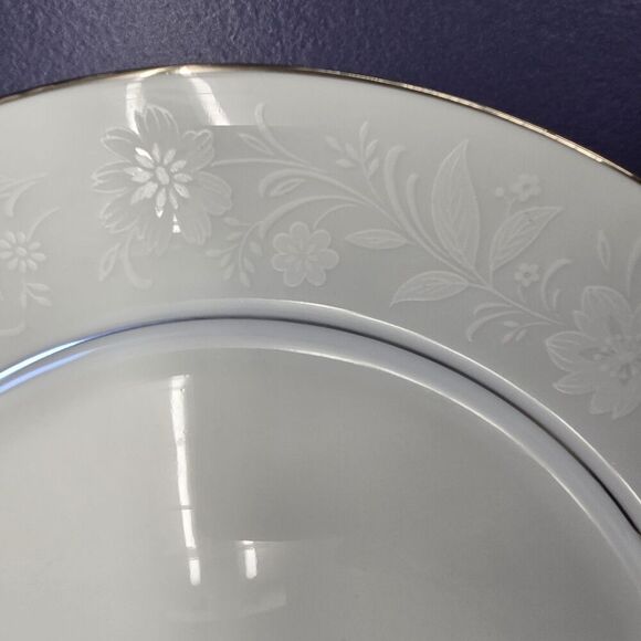 Noritake Vintage 6909 Ranier Set Of 4 Silver-Lined Salad/ Sides Plates - Picture 2 of 5